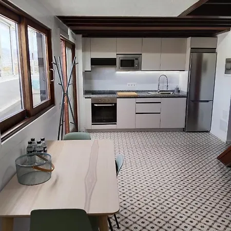 Atico El Sol, 10 Apartment *